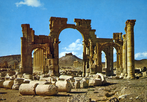 Vorschaubild Palmyra, Kolonnaden und Hadriansbogen